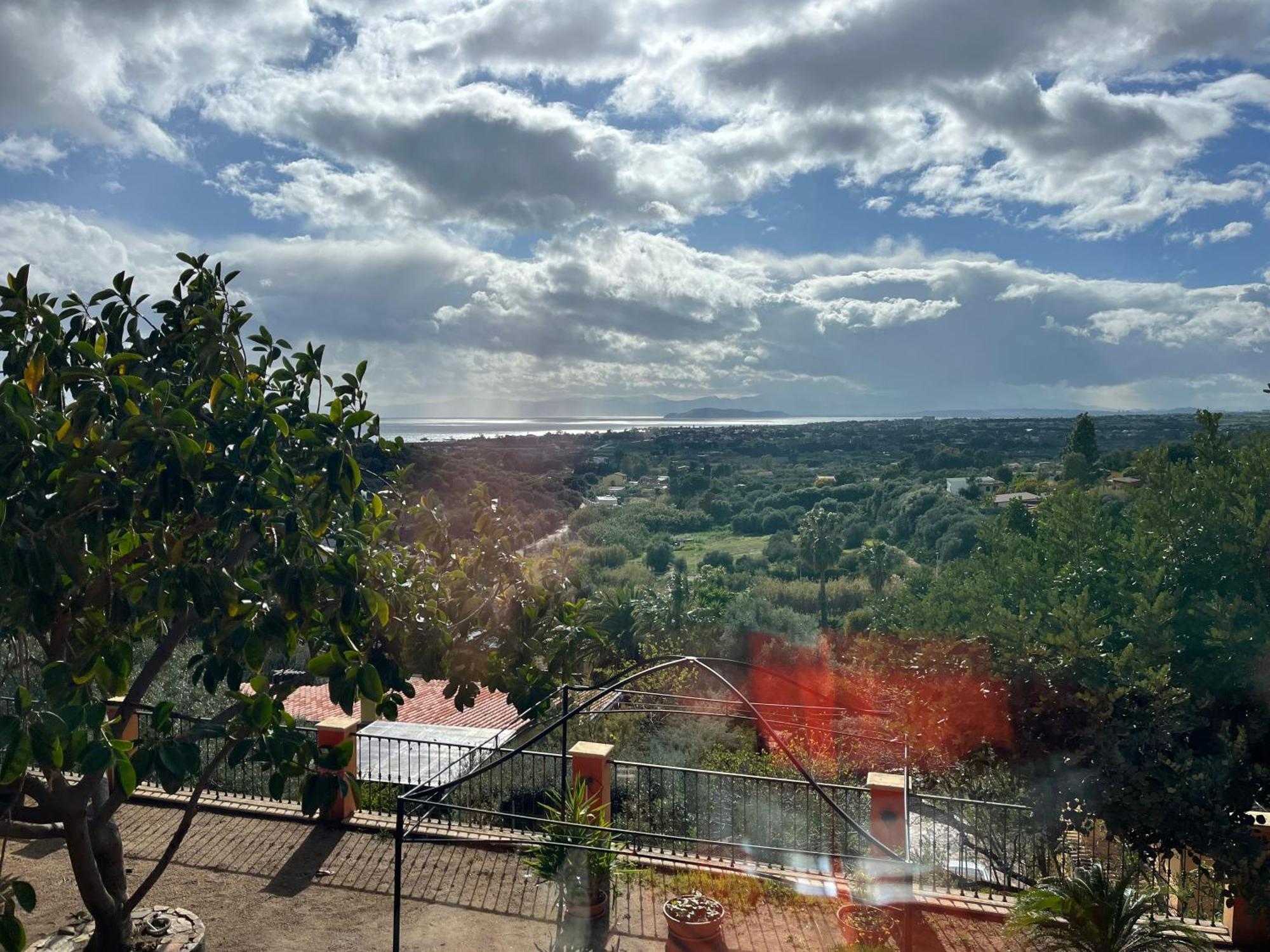 Villa con giardino vista mare Capitana Esterno foto